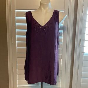 Axcess Plum V‑Neck Sleeveless Tank with Stud Detail